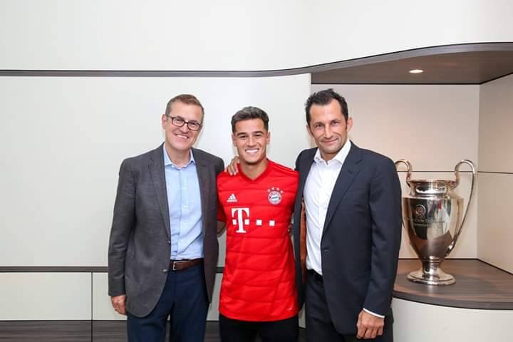 _dostoques's tweet photo. El FC Barcelona y el Bayern de Múnich han llegado a un acuerdo para la cesión del jugador Philippe Coutinho para la temporada 2019/20 por 8,5 millones de euros. Este acuerdo también prevé una opción de compra por parte del Bayern fijada en 120 millones de euros
#dostoques #bayern https://t.co/IZlH5ivWCk