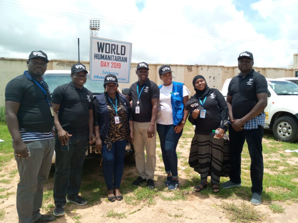 ccdrnNigeria's tweet photo. #WorldHumanitarianDay: In #Yobe, we joined other humanitarian actors to pay tribute to aid workers who risk their lives in humanitarian service, rallied support for people affected by crises around the world. we hail #CCDRN #WomenHumanitarians who are making great sacrifices👏👏 https://t.co/JxkYvdU6ZD