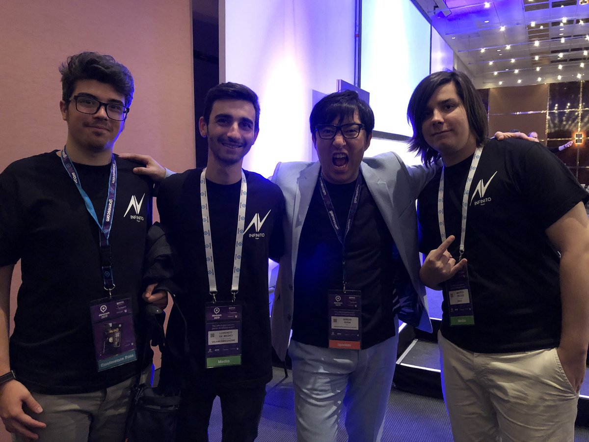 PicozziMatteo1's tweet photo. The #projectinfinito comference has ended, and me, @Speedboy24 and @RPambianco got the chance to finally take a photo with the project supervisor @suda_51 
#devcom19 #gamescom2019 https://t.co/UGSqHN4dqa