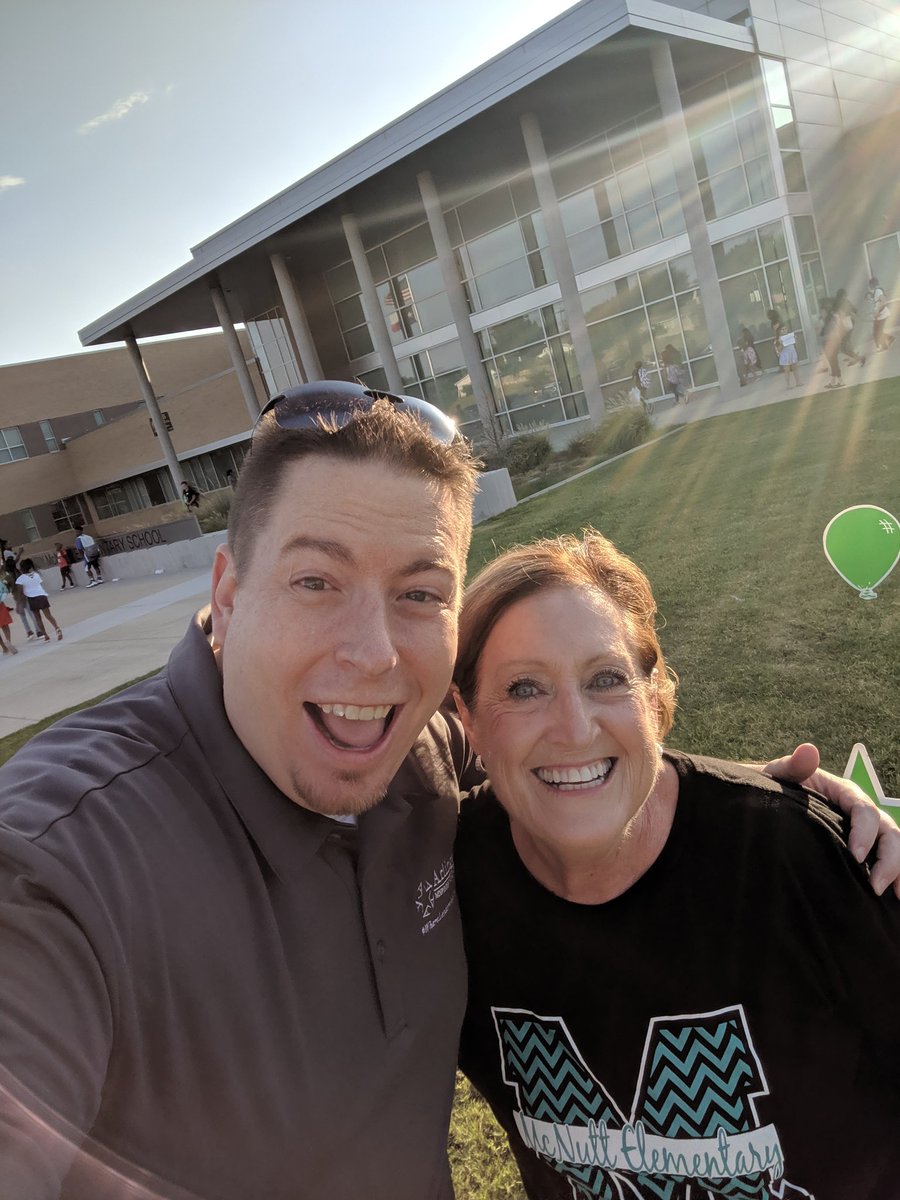 Selfie with the namesake of McNutt Elementary! #ExperienceAISD #FirstDay2019
