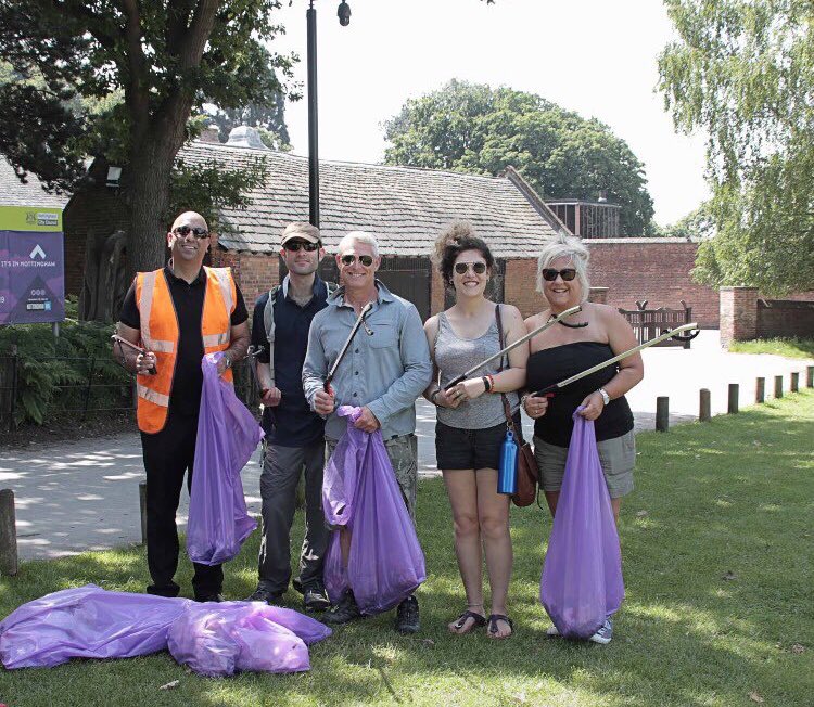 Friends Of Wollaton Park Next Monthly Litter Pick is Saturday 31st August, 11am-12pm meeting point Red Phone Box. <a href="/Cleangreennottm/">Clean Green Nottingham</a>

Come along, meet new people and help keep <a href="/WollatonHall/">Wollaton Hall</a> <a href="/mywollatonwest/">My Wollaton West</a> Clean! 🗑 ♻️
#Wollaton 
#LitterPick