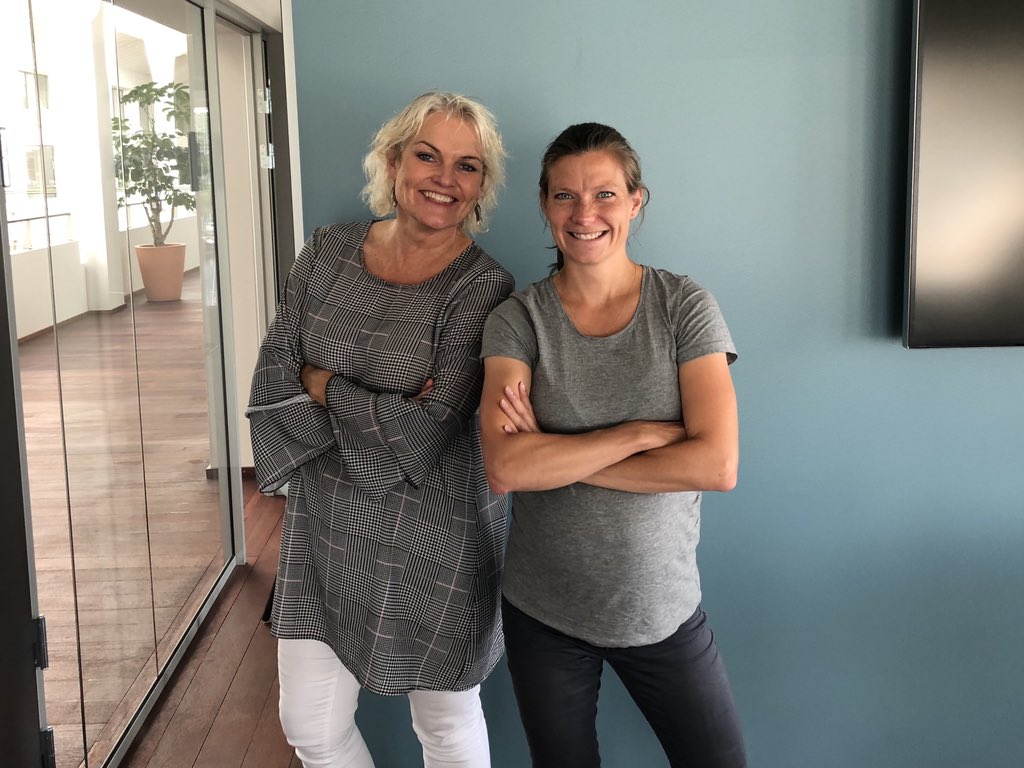 LotteRod's tweet image. Der var engang, vi holdt møder om, hvordan vi overhovedet skulle få folk til at synes, børn og normeringer er vigtige - nu snakker vi om, hvilken model vi skal gøre til virkelighed 💪🏼💪🏼 #bhvchat