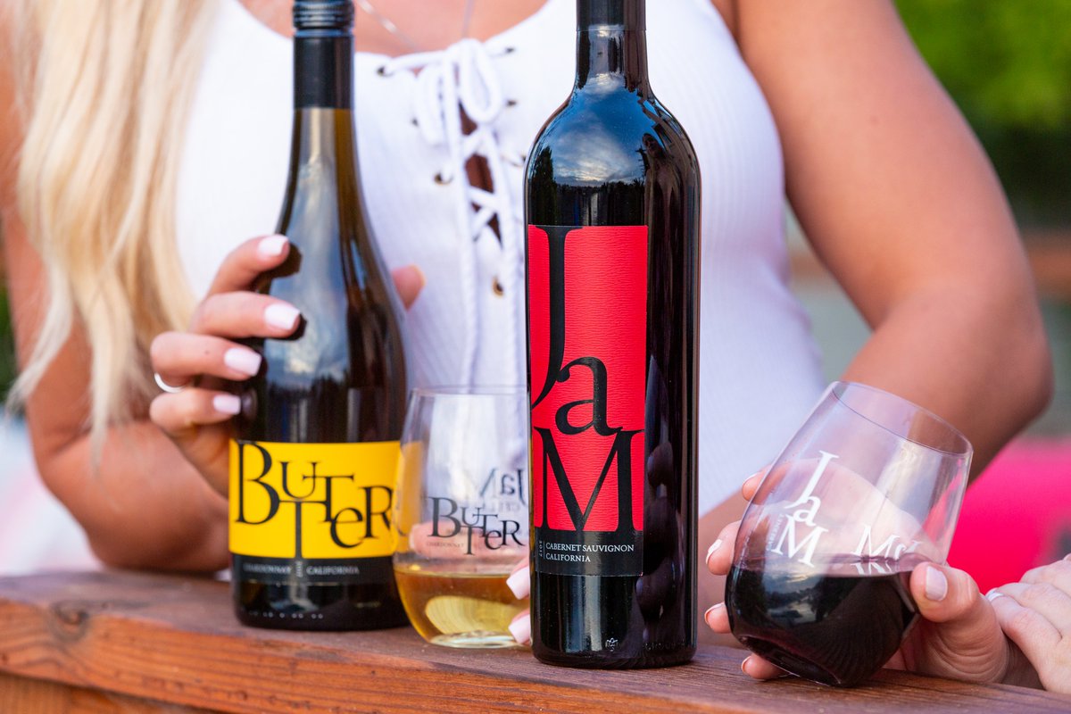 SGWineSpirits's tweet photo. Cheers to the start of a new week! Stock up on #ButterChardonnay, #JaMCabernet and #ButterCans, and tune in to @iHeartRadio, now through October 5th to learn about upcoming @JamCellars events. #sgws #jamcellars #cheers #mondaymotivation #sipresponsibly https://t.co/bbuN8FSIRR