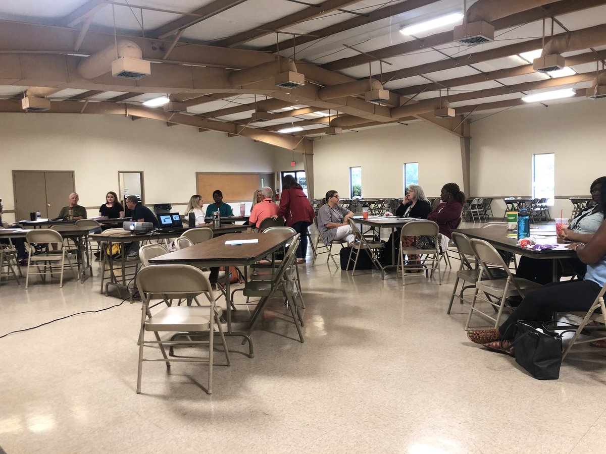 mathyPDgal's tweet photo. Back to School with 5th Grade Teachers at Brooklane Community Center! @JEFCOED #ElementaryMath https://t.co/u33bZIG8Ce