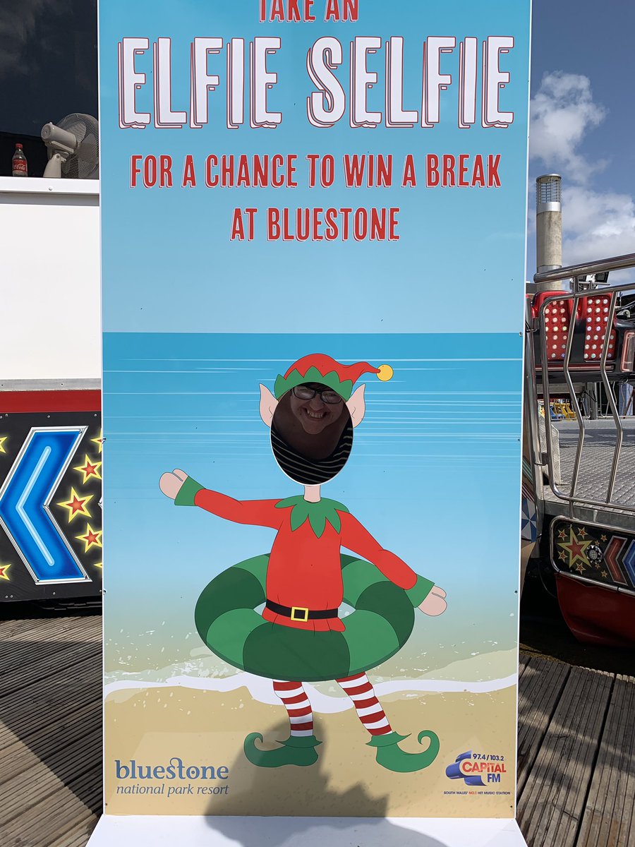 jd2628's tweet photo. @CapSouthWales #beachselfie https://t.co/3Vu2fLXC6u