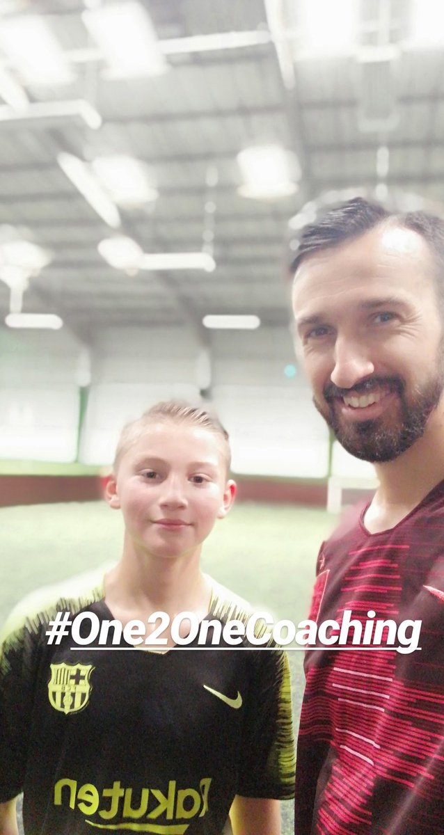 RochdaleFutsal's tweet photo. 🎯 ONE TO ONE COACHING @vailable during the SUMMER 🌞
Another level #One2OneCoaching! Very pleased how you all worked and progressed in your own challenges. #Jack #WillOliver #Tedinho 👋⚽🔥
We have slots available! If you are interested, please contact us.
#One2OneCoaching https://t.co/dTTBtan0t7