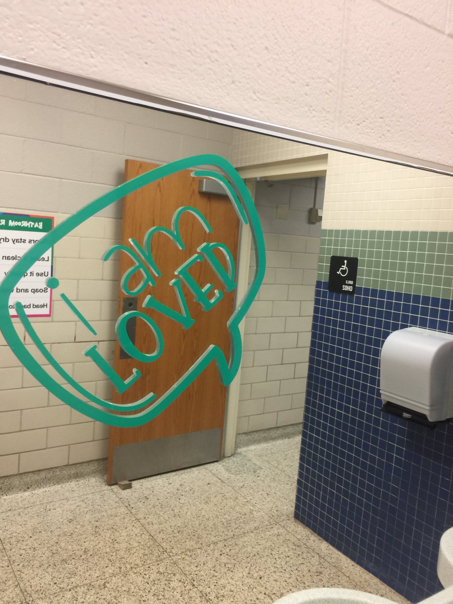 TheACMCounselor's tweet photo. Teaching our kids to #RISDSayingSomething positive to themselves when they look in the mirror! #buildingbetterhumans https://t.co/WXMzUWZIq0