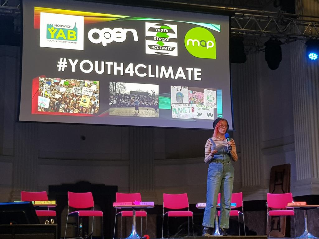 AndrewTaylor01's tweet photo. Woooo!!! It's started!!! 😊
#youth4climate https://t.co/DpWjlNAYtn