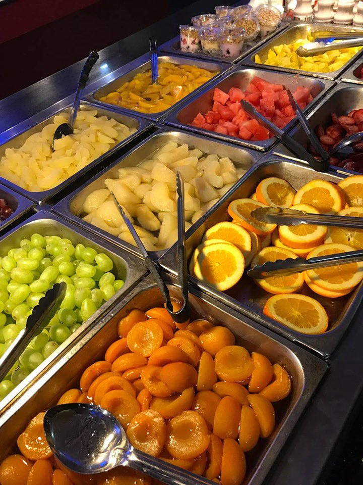 BoosieAndI's tweet photo. One reason why down south Louisiana will always be the best 😭😩😍 all you can eat breakfast buffet https://t.co/dDOkjr2L5h