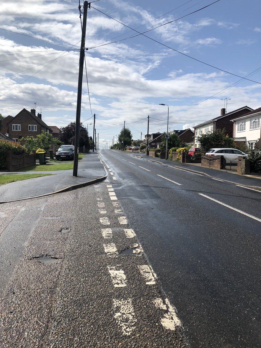EpHullbridge's tweet photo. So far,on #LowerRoad 3 people reported for excess speed in a #30mph limit. Education is key and I don’t think we will have repeated offenders this time. Speed kills, slow down #yousaidwedid https://t.co/0QTyFxNv6Q