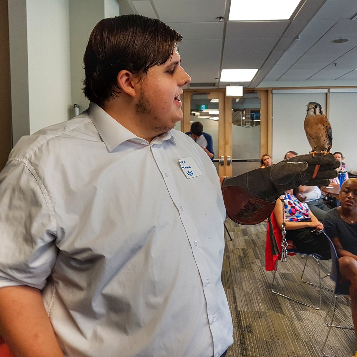 CleanFoundation's tweet image. Hands on presentation from the @hopeforwildlife Clean Leadership interns. Turtles and Falcons #wildlife #youthleadership #cleanleadership