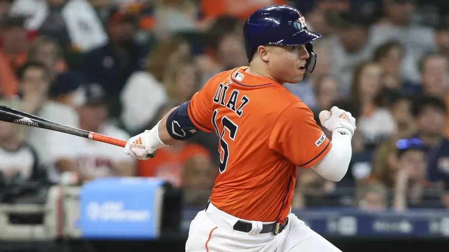 InjuredListMLB's tweet photo. Aledmys Diaz (head) has been placed on the 10-day injured list, retroactive to August 17, due to lightheadedness and dizziness. No word yet on the cause of his symptoms, but he's been placed on the IL as a precaution. Should know more soon.
#Houston #Astros #MLB #FantasyBaseball https://t.co/YNpUKXc6ok