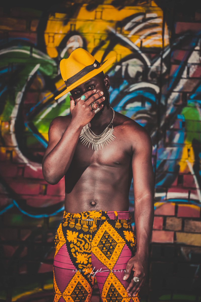 _abdularafat's tweet image. Remedy 🖤🎶

#remedy #joojoaddison #guyman #accra #ghana #music #portrait #abdularafat 📸