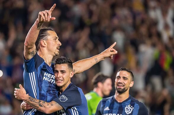 TruthHurts_Pod's tweet photo. MLS POWER RANKING
1. LAFC
2. Atlanta United (+1)
3. Philadelphia Union (-1)
4. Minnesota United (+1)
5. NYCFC (+1)
6. LA Galaxy (+8)
7. Real Salt Lake (+3)
8. New England Revolution
9. New York Red Bulls
10. Seattle Sounders (-6)
11. Portland Timbers
12. San Jose Earthquakes (-5) https://t.co/OAM160UD06