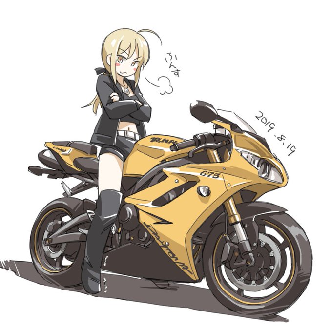 呆毛王にはやはりVMAXより英国車がお似合いだと思うんだ。
#バイクの日 