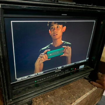 Xem hình ảnh trên Twitter