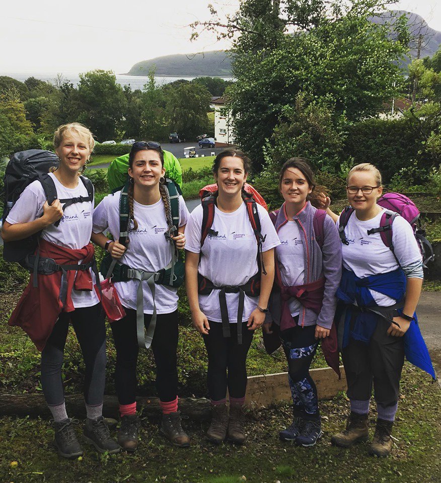 Holly Noon tweet media