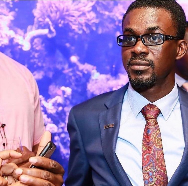 _thedistin's tweet photo. What really happened to Nam1’s legs ? May God extends his healing powers on him #Amen

 #ThankYouNanaAddo #NAMSPEAKS #Nammission #GhanaShallProsper Bank of Ghana | Ghanaians #ShowbizAgenda #namday https://t.co/kDtwt72QLd
