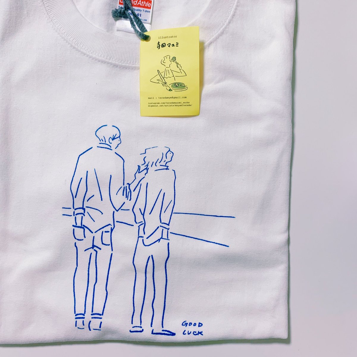 88RUI88's tweet image. Tシャツ展 matou 2019
at ART Lab OMM/PLANT

ボクのお目当ては
好きな寺田まゆみさん。

一目惚れしたデザインの
好きなカラー&amp;amp;欲しいサイズが
ラスト1枚だったので買っちゃいました。

まだまだ暑い日が続くので
これから着させてもらいます❤️

#OMM #ARTLABOMM #寺田まゆみ