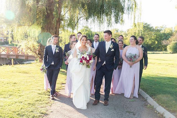 ItascaCClub's tweet photo. Our 2020 wedding calendar is filling up! Make sure to get in your wedding date ASAP. | https://t.co/gTUNqfW3WM https://t.co/E1yf9qBAjj