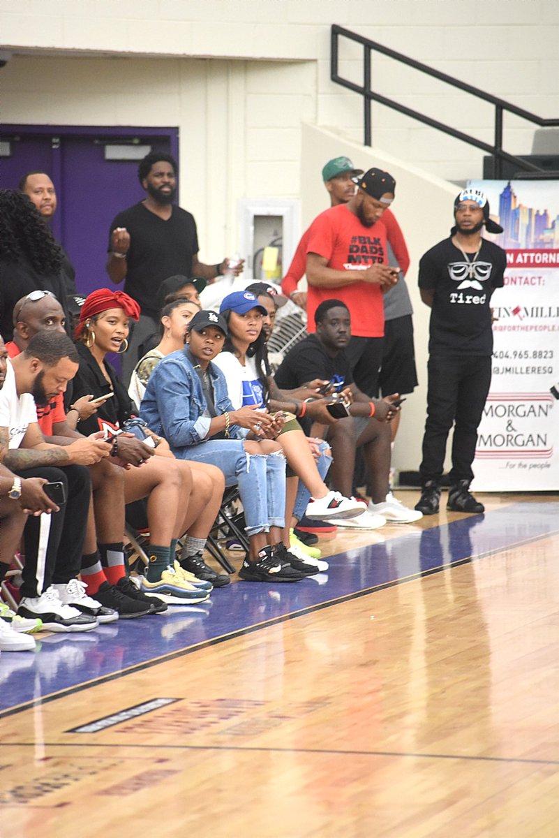 JameelahJNBA's tweet photo. The Atlanta Dream showed up for the city yesterday at the @AEBLHOOPS Championship Game. (Pictured: Brittney Sykes - @BrittBundlez, Renee Montgomery - @Da20one, Tiffany Hayes - @tiphayes3, and Alex Bentley) #aeblhoops #hoopatl https://t.co/ymTVI6yZrh
