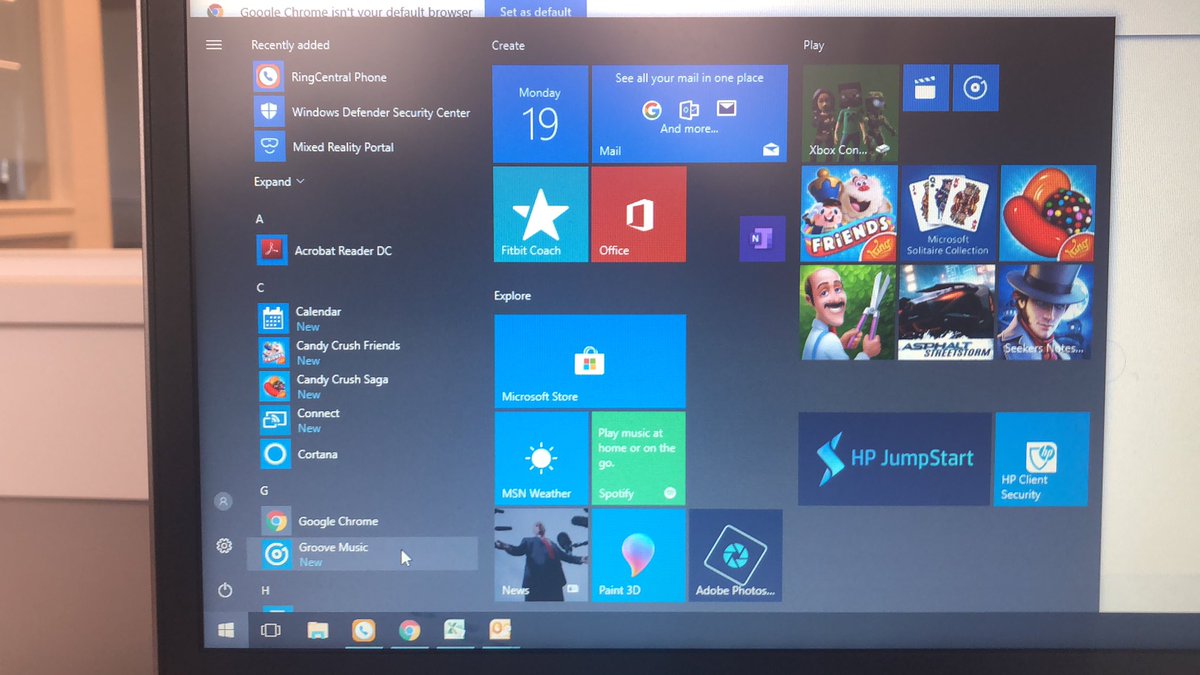 Cpows's tweet image. Work just gave me an HP laptop, and I’ve never sympathized with old people more. What does any of this mean and why would I want it on the start menu?