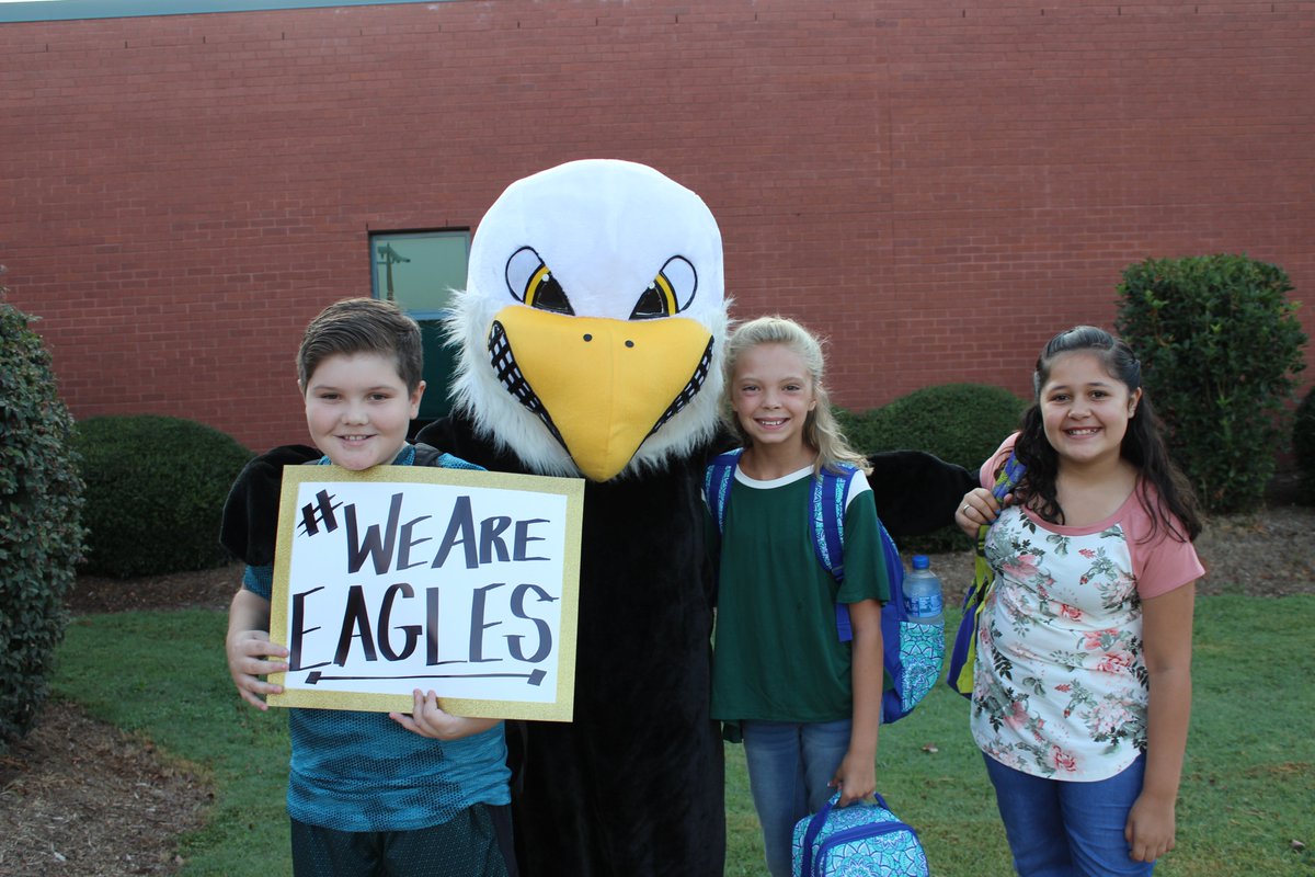 Chesnee Middle School tweet media