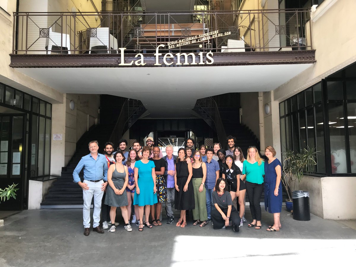 #EgalitédesChances / Il y a un mois jour pour jour s'achevait l'Atelier d'Eté de la promotion 2019/2020 du Programme Egalité des Chances à <a href="/lafemisparis/">La Fémis</a> #LaFémis
Pour en savoir plus ➡️bit.ly/30dqmT4