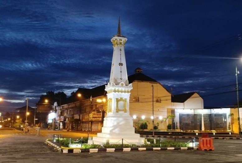 [ TUTORIAL HIDUP DI YOGYAKARTA ] 

Buat perantau maupun maba silahkan disimak.

~Sebuah utasan~