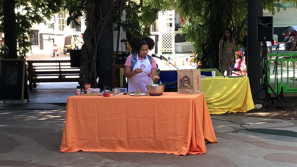 JuniorChefEmily's tweet photo. I had such an amazing time at @KidsFoodFestFun thank you so much for inviting me❤️❤️😊😊❤️it was so cool to do a cooking demo showcasing my avocado bites at the #kidsspacemuseum
@KidspaceMuseum ——————————————
#mastercheffamily #mcjs6 #Happydance @MasterChefJrFOX #MasterChefJr https://t.co/oFRfQMQ3OF