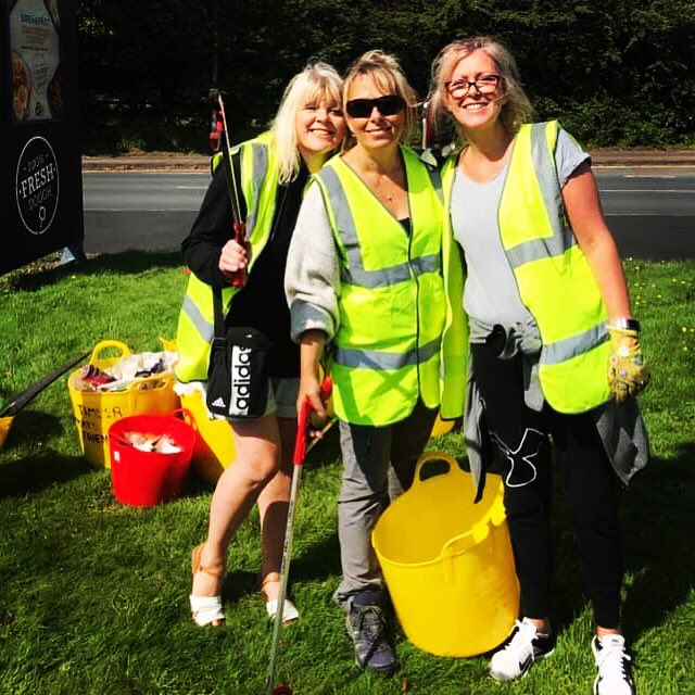 Litter picking #Wythall #keepbritaintidy #lookingafterthecommunity