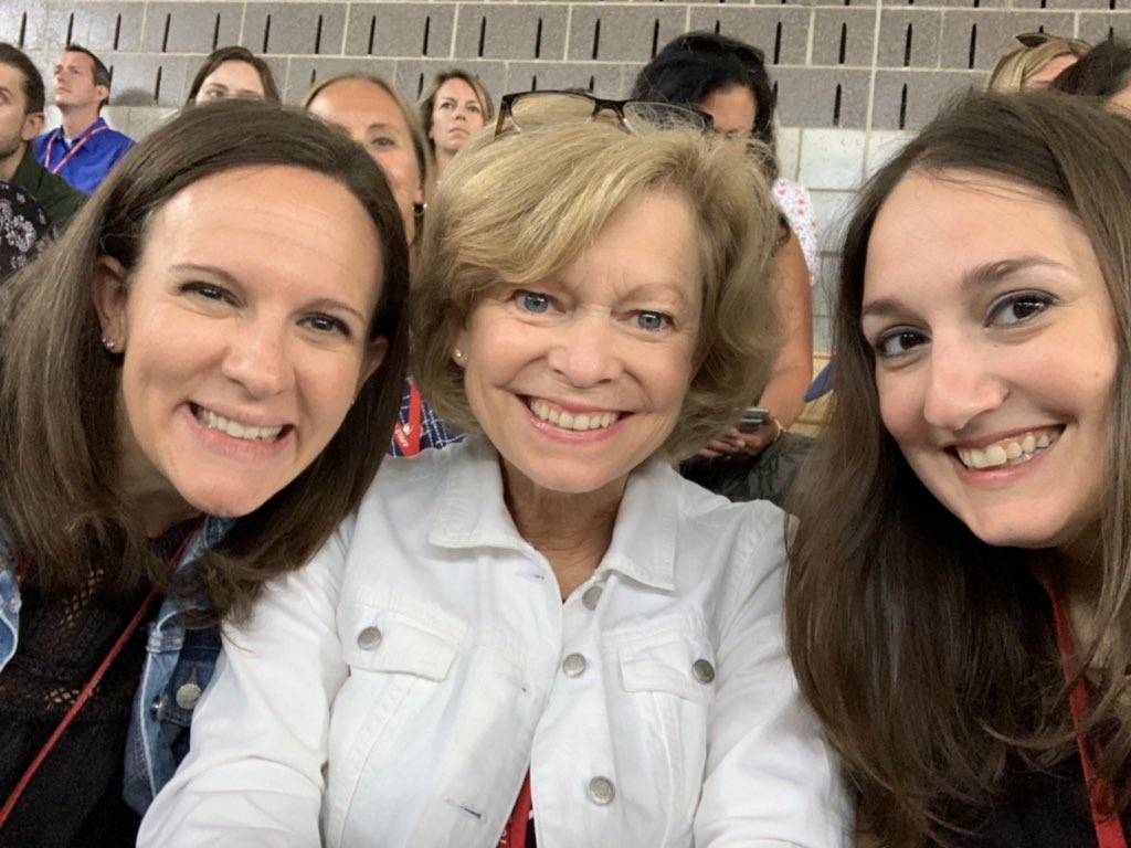SundhInnovates's tweet photo. Getting ready for a great year with these lovely and talented educators and friends 🍎#d70shinyapple #d70raptors #ThisIs3rdGrade #TeamLove @mrswD70 @MrsSnader_D70 https://t.co/pJTzdso3Pj