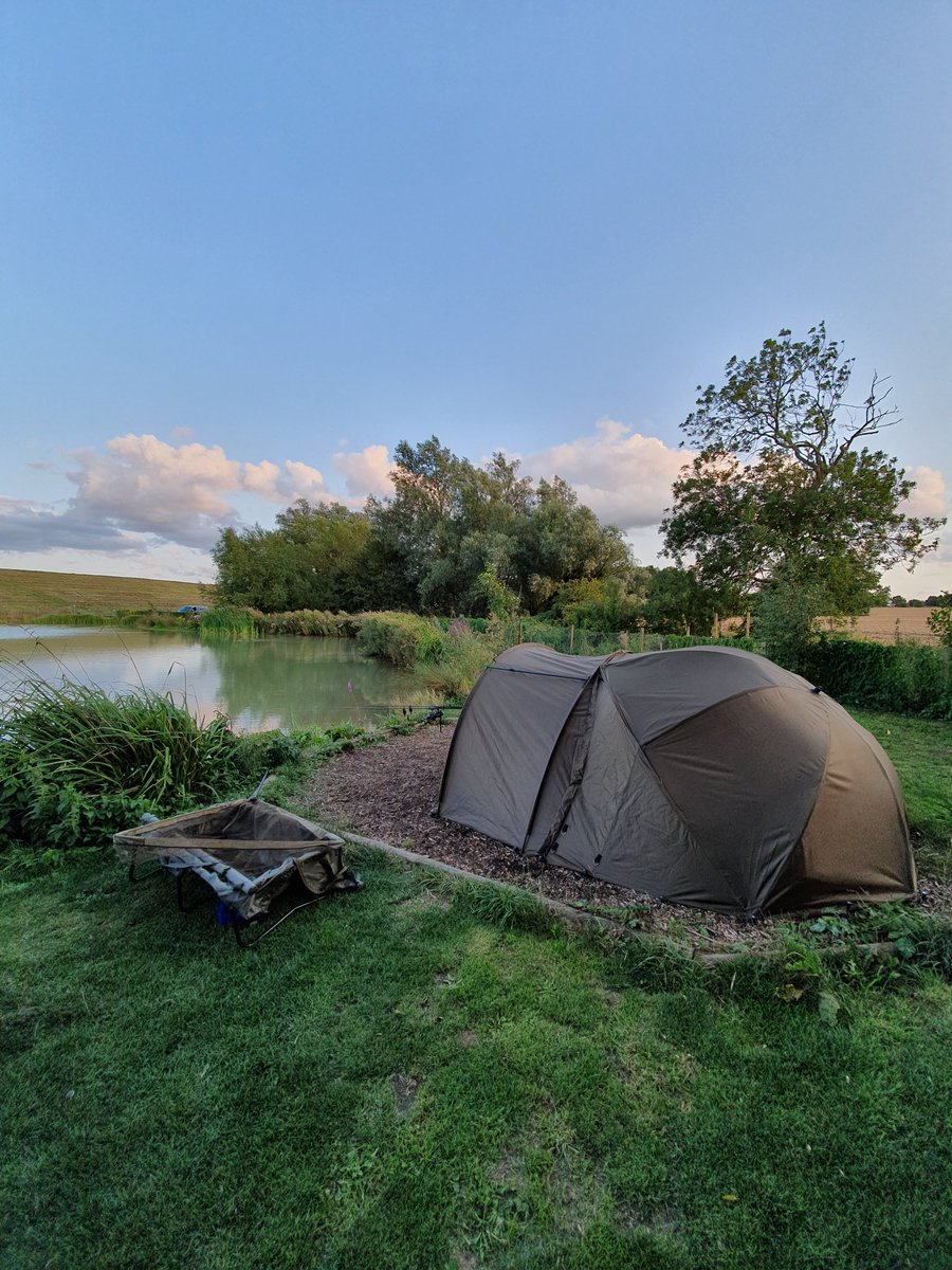 ColkNathan's tweet photo. First of two nights @Berners_Hall let's hope for some good results 🎣 https://t.co/D4dkyYDKhA