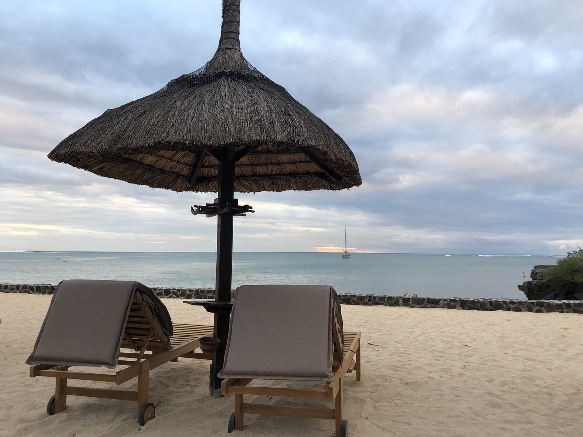 KecaRebeca's tweet photo. #Paradise #Mauritius #holidays https://t.co/TOPB4CFrP6