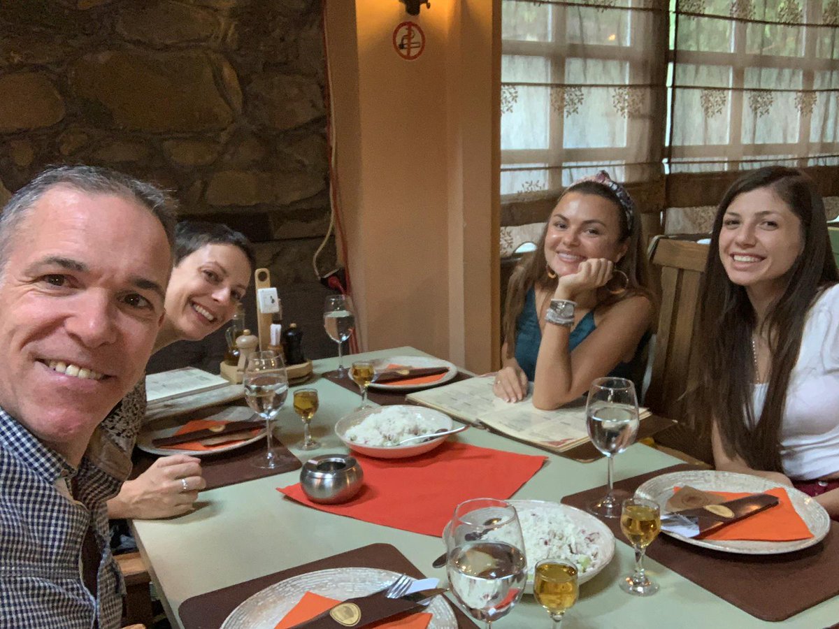 ClaireAgutter's tweet photo. Thank you @JelenaTodor and @agovska_t for a lovely evening in #Skopje... Missing you @KirstyUnila but more #shopska salad for us 🥗 https://t.co/oLWSqTrq33