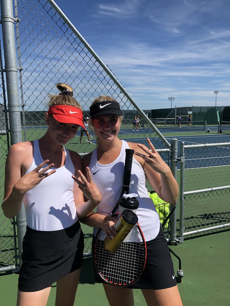 LNHS Girls Tennis tweet media