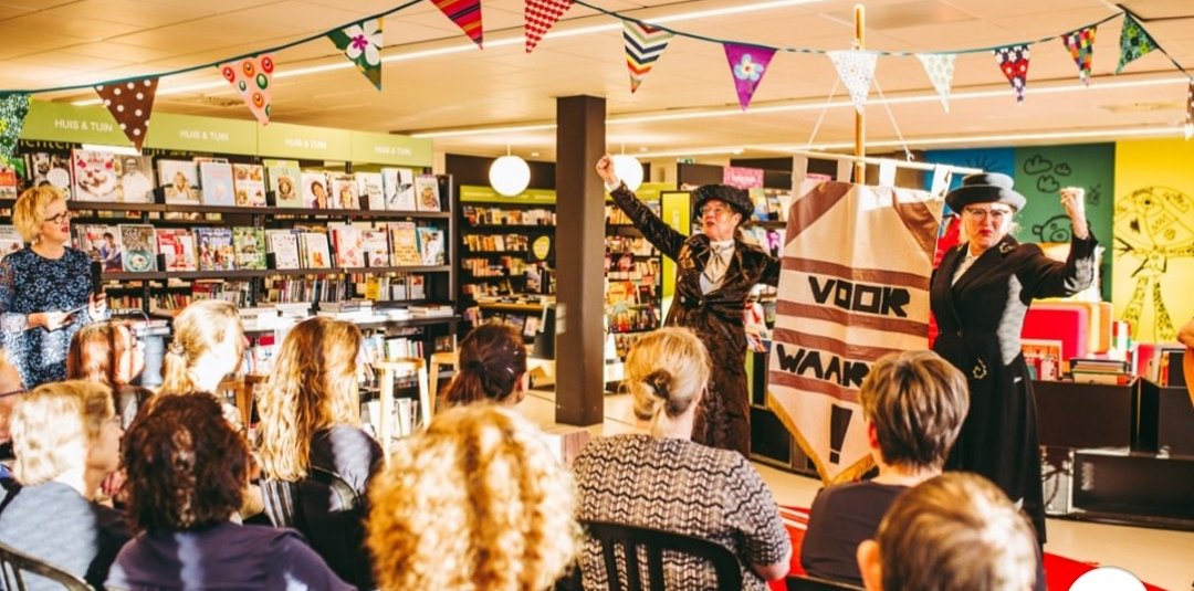 Joe! <a href="/VerhalenVanGr/">VerhalenVanGroningen</a> staat komende vrijdag en zaterdag op <a href="/noorderzonnl/">Noorderzon</a> met een supertof (en gratis!) programma in het teken van 100 jaar vrouwenkiesrecht! Ik mag dit namens <a href="/VerhalenVanGr/">VerhalenVanGroningen</a> organiseren én presenteren 🙌 Meer info en programma: bit.ly/Noorderzon-2019