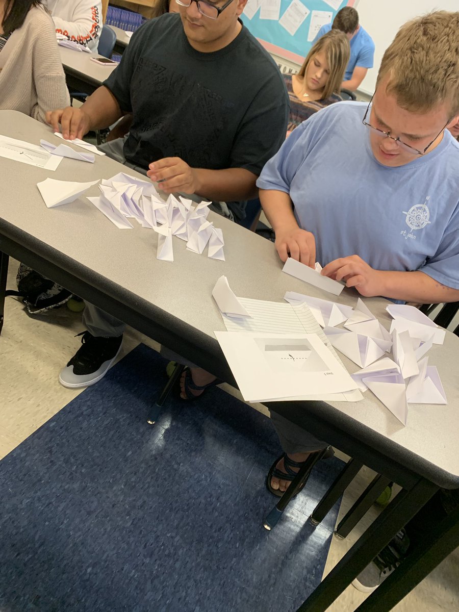 FunFurmans's tweet image. Ever wonder what it was like to work in a factory in the late 1800s? Maybe you lost the use of an arm or had an accident with your eyes to prevent you from seeing. #factorysimulation @HVAHawks