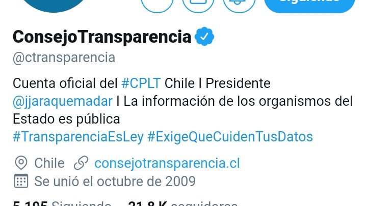 auditoriaChile's tweet photo. Amigos de @Contraloriacl es correcto que una cuenta de tuiter de un organismo público, promueva en su descripción una cuenta personal de quien la preside? 
Nos referimos a @ctransparencia https://t.co/ypZ5ERWDyq