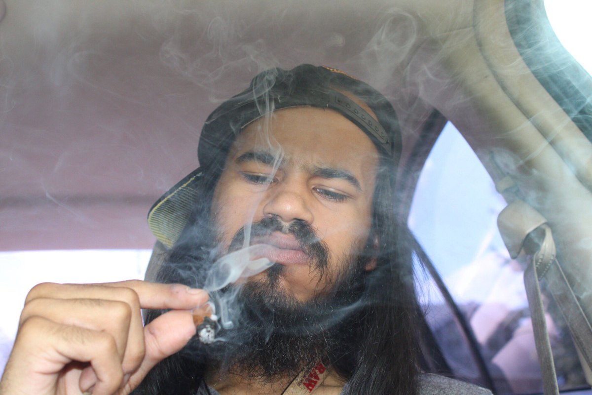 BloodyBoyGoon's tweet photo. I always said this is a way a life nigga not just something to do 🔥🔥🔥
#bloodyboygoon #bloodymgmt #deepslit #deepslitdemons #westwarren #exit8 #warrenup #mmmp #twitter #photography #photooftheday #picoftheday #detroit #michigan #malemodel https://t.co/5lhWkM4Pdd