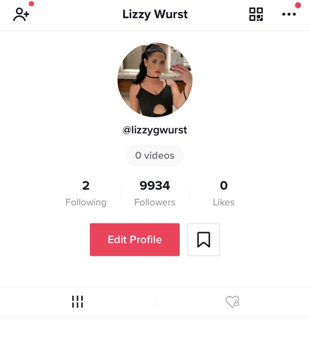 i&rsquo;ll post a tim too once i hit 10k🤣&hearts;️  https://t.co/NI2tNs3c7z https://t.co/rCfCib9zVF