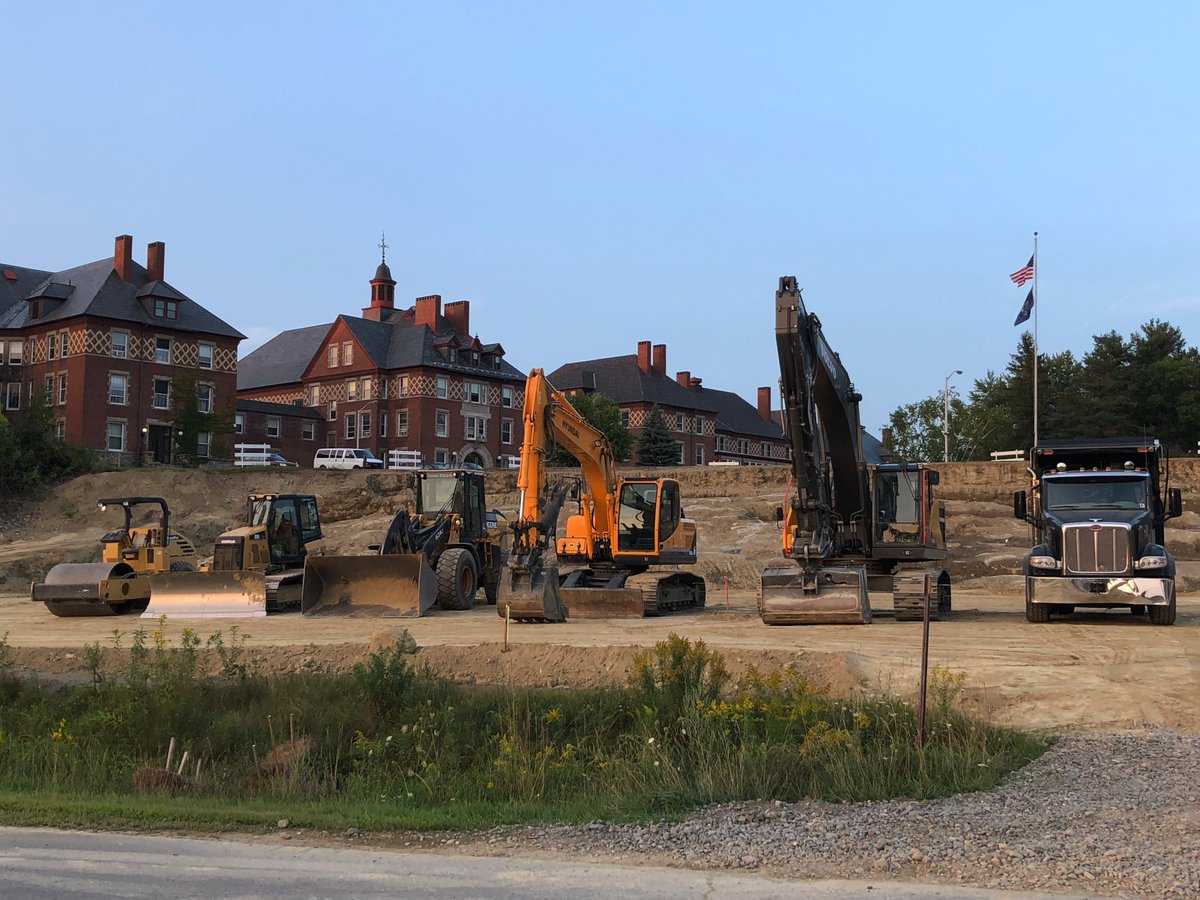 These are just a few of the tools we use to keep projects running smoothly
#cre
#commercialrealestate
#officespace
#buildings
#realestate
#medicalspace
#investment
#investmentrealestate
#development
#forlease
#commercial
#business
#professional
#biz
#lease
#realestateforlease