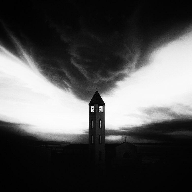 artlimitednet's tweet photo. Congratulations to the #artists who won #Art Limited THE SKY  #competition - 1st place Antonio Gouveia, 2nd place Branislav Fabijanic, 3rd place Yann Grancher. Discover all #artworks and honorable #mentions on the site https://t.co/hhCabTKa70 #winner #contest #prizes #creativity https://t.co/8WYVrtWeH7