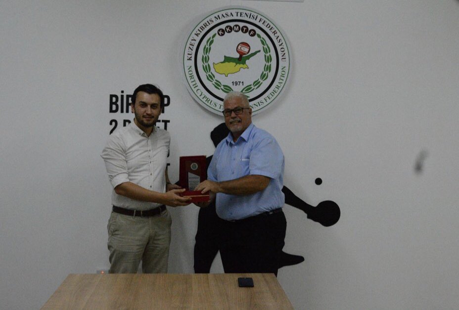 masatenisifed's tweet photo. TMTF Başkanı Fatih Karaca ve A Milli Takım Antr.Dr. Vedat Erim, KKTC’de resmi temas ve incelemelerde bulundular. https://t.co/Mgm2xhIWZkşk.Karaca ve Erim, ilk olarak KKMT Fed. Başkanı Mustafa Bekiroğulları ziyaret ederek birlikte  KKTC kulüp yöneticileri ile biraraya geldi. https://t.co/uESxO9fXur