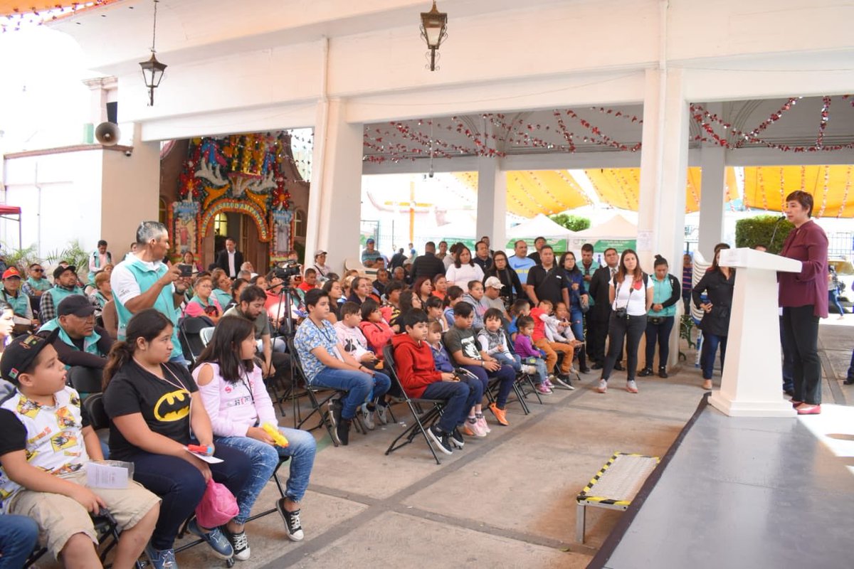 SeGobCDMX's tweet photo. #Hoy dio inicio el módulo de canje de #SíAlDesarmeSíALaPaz🕊en el atrio de la Parroquia de San Lorenzo Diácono y Mártir @Alc_Iztapalapa @rosaicela_ @Claudiashein https://t.co/5u3cNR0tu4