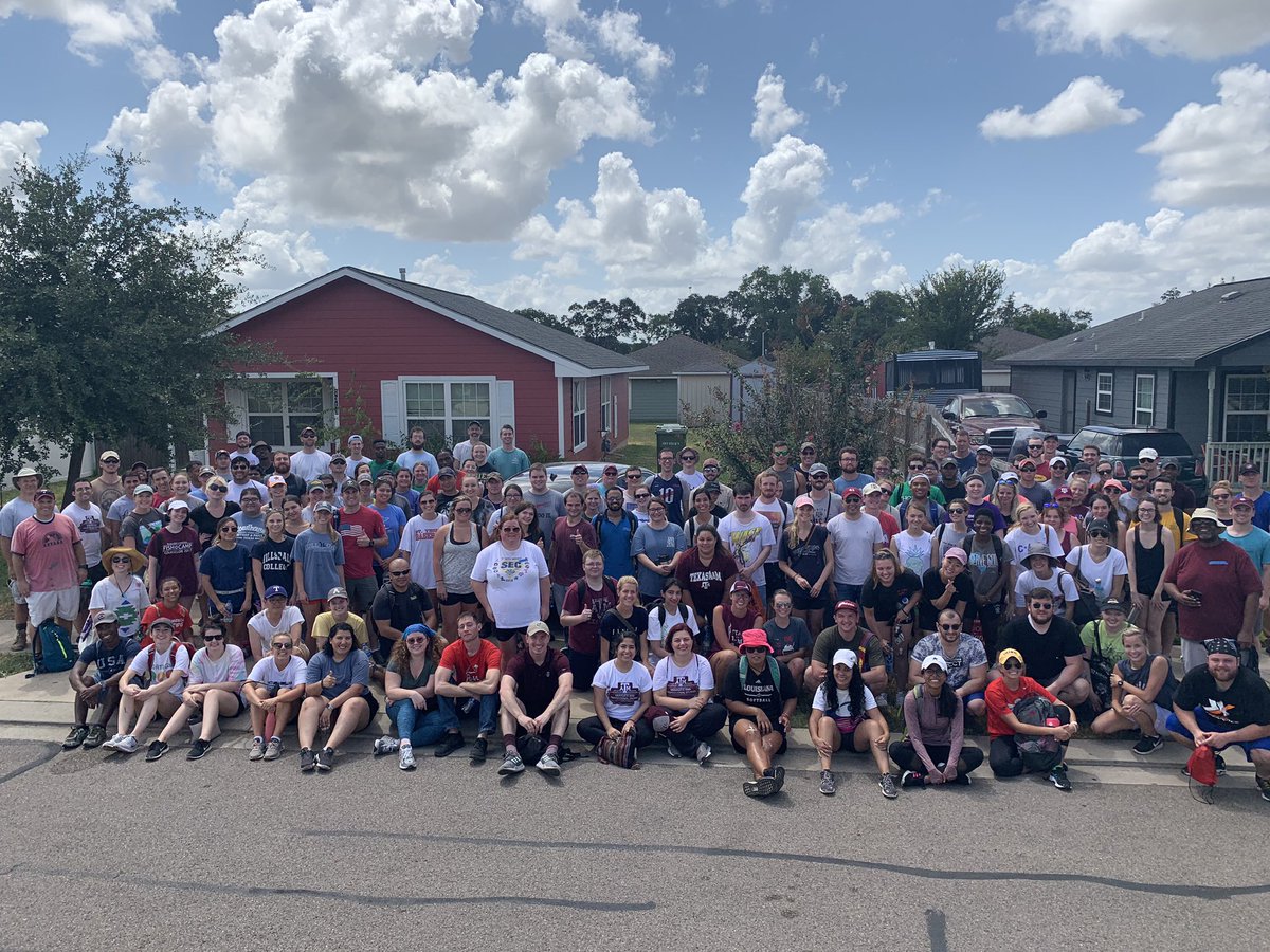 hkasperbauer's tweet photo. What an honor to partner with @habitatbcs to paint 8 houses! Thank you for hosting us and allowing our students to spend time getting to know one another and giving back to the community. https://t.co/yn82XccLHL