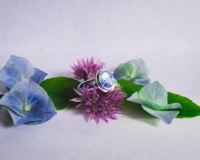 @lauriesilverdesigns are joining us again for this month's HandMade In Ayr Market at The Grain Exchange, 77-81 High Street, Ayr, Sat 24th Aug 11am - 4pm. FREE ENTRY.#handmadejewellery #handmadesilver #HandMadeAyr