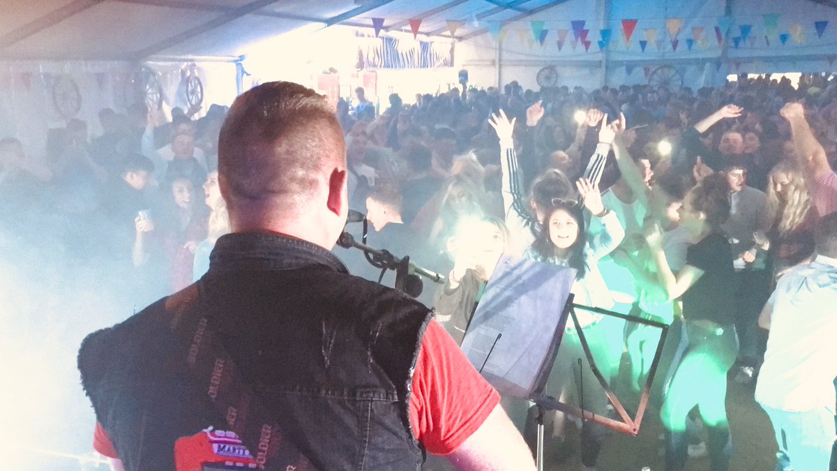 martymonemusic's tweet photo. last night #limerick #videocomeingsoon https://t.co/lnwzfJGSc7
