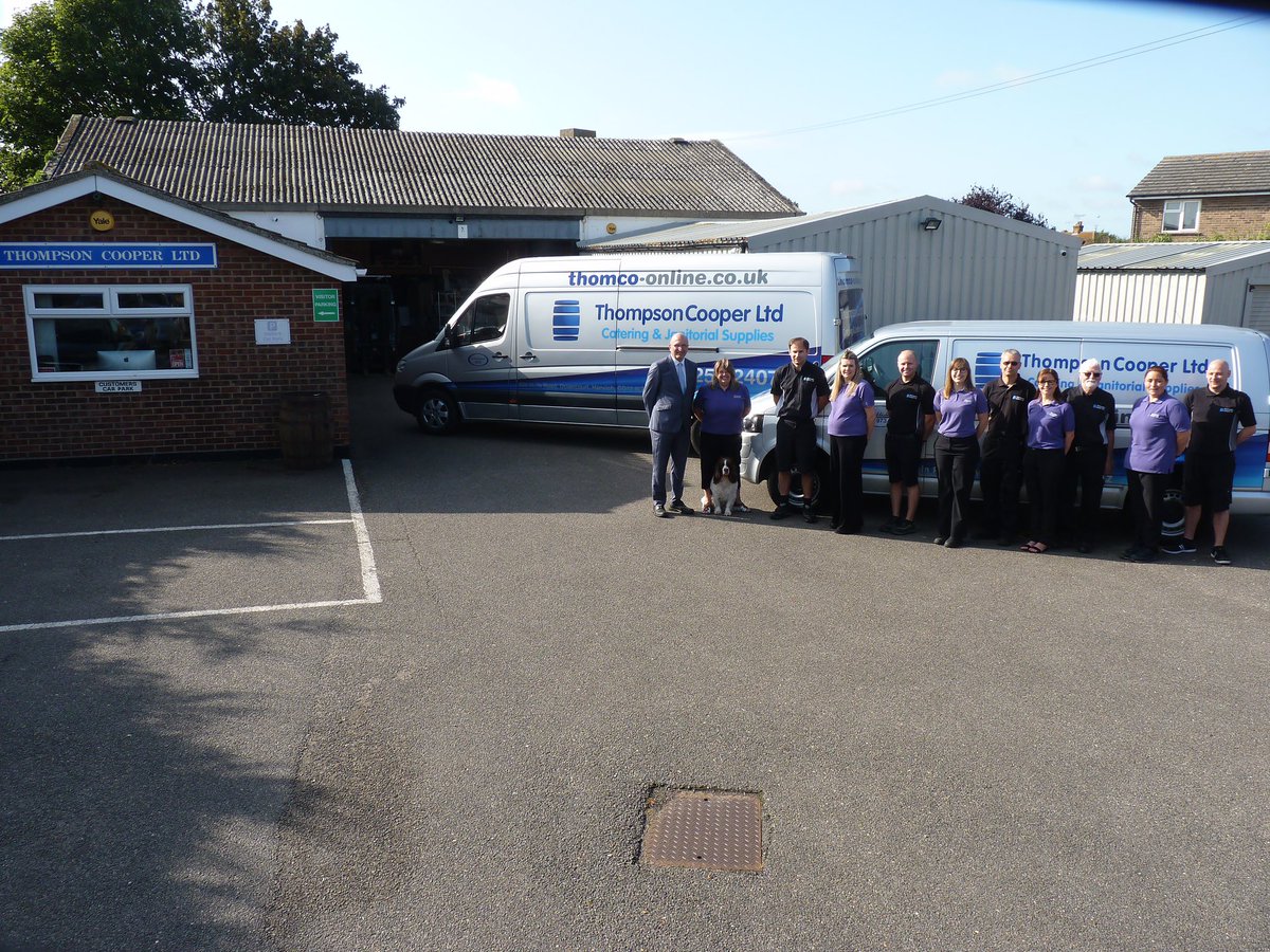 thomcoonline's tweet photo. New staff pic for the catalogue #staff #work #newpic #Thomco #familybusiness #harwich #essex #cateringsupplies #business #colchester #photooftheday https://t.co/QGpKtq1bfa