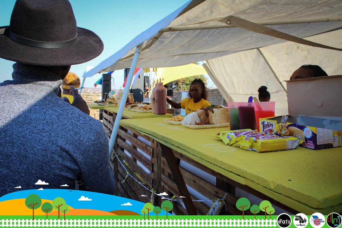 eats_za's tweet photo. There is one thing the photograph must contain โ the humanity of the moment. #03August2019 #BaxoxelePark #BlockGG #Soshanguve #TheEatsZA #TheChillOutZA #JehovaJirahOrphanageCentre #Foodie #AMarketWithACause #MakingGivingAttractive #CharityEvent #SouthAfrica ๐ฟ๐ฆ๐ฟ๐ฆ๐ฟ๐ฆ https://t.co/4KLJFaGIfo